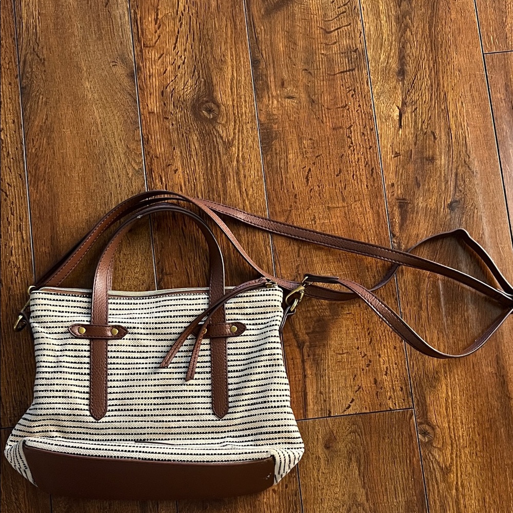 Fossil Crossbody Bag
